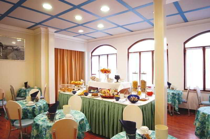 רימיני Hotel Marittima מסעדה תמונה