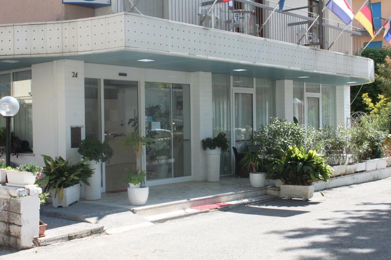 רימיני Hotel Marittima מראה חיצוני תמונה